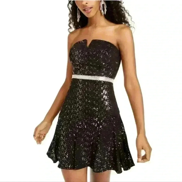 CITY STUDIO | Black Strapless Mini Flare Cocktail Dress Juniors 7 - Picture 1 of 10